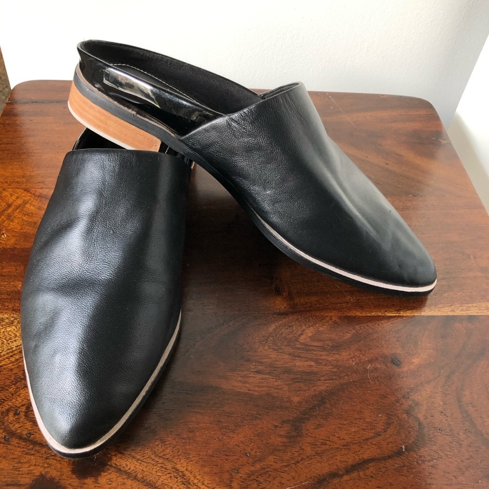 Kelsie Dagger Brooklyn Black Leather Mule Size 9.5